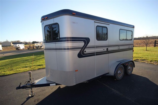 2009 Hawk 2 Horse Trailer