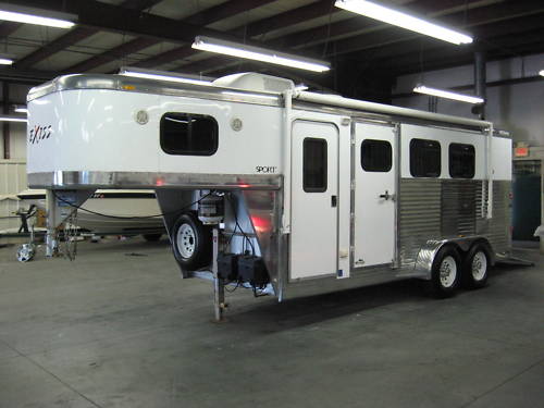 2007 Exiss 3 Horse Trailer LQ